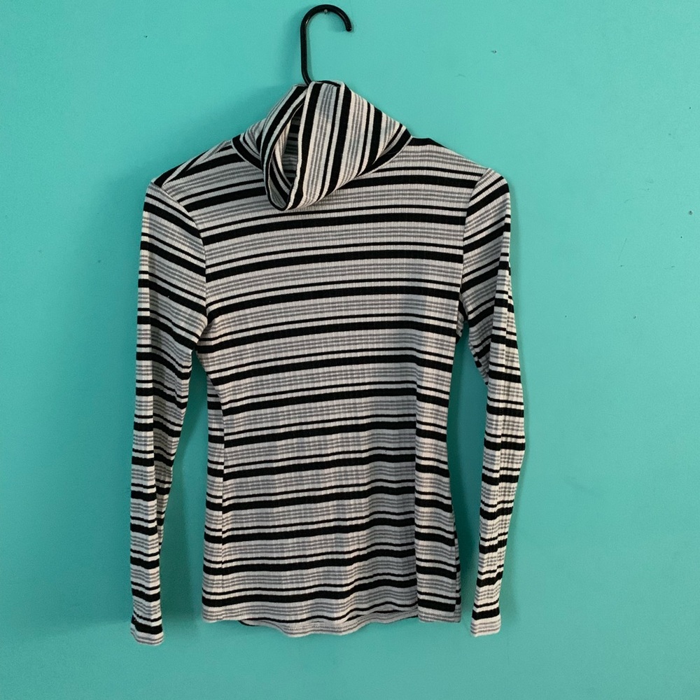 Maternity shirt